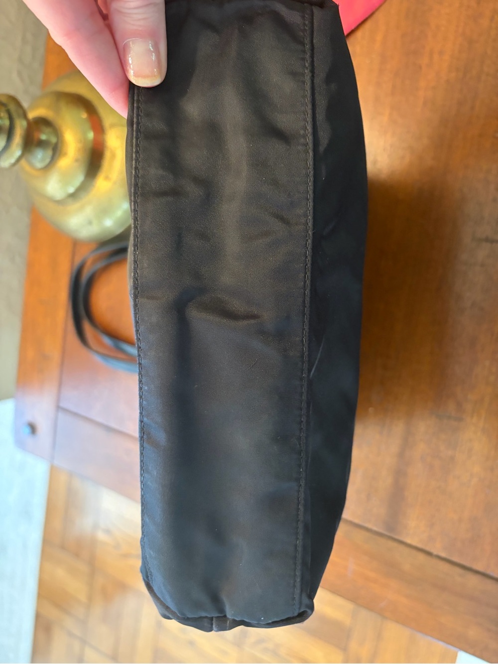 Prada Black vintage 2000’s Tessuto mini Nylon Shoulder Bag with Red Zip Pouch - Picture 6 of 16